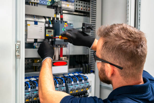 Best Local Electrician Companies  in Crofton, MD
